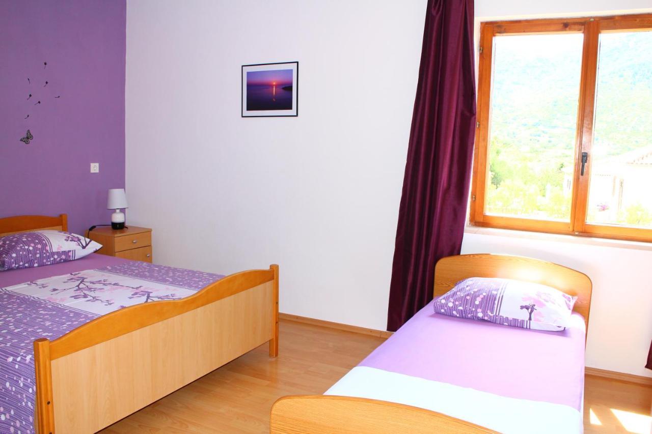 Apartment Teraferma Комижа Екстер'єр фото