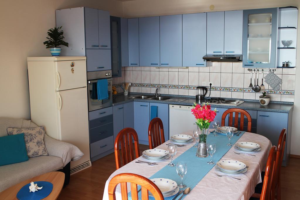 Apartment Teraferma Комижа Екстер'єр фото