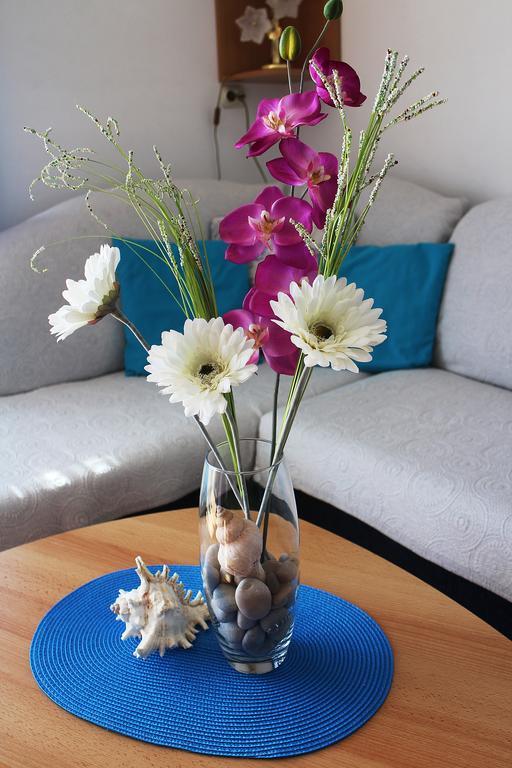 Apartment Teraferma Комижа Екстер'єр фото